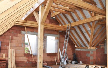 Yarnacott attic trusses