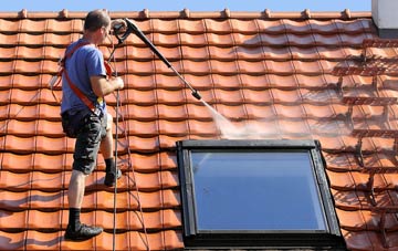 roof cleaning Yarnacott, Devon